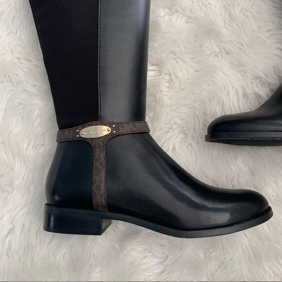 Michael Kors Finley Boot - Picture 5 of 10